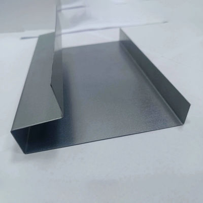 Dobra cena. Aluminiowy kanał paneli słonecznych 1.6KN/M2 C Kanał dla paneli słonecznych w Internecie